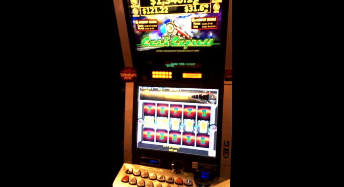 Eur 695 FREE CHIP at Lucky Red Casino