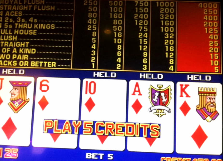 €180 Casino tournaments freeroll at Casino-X