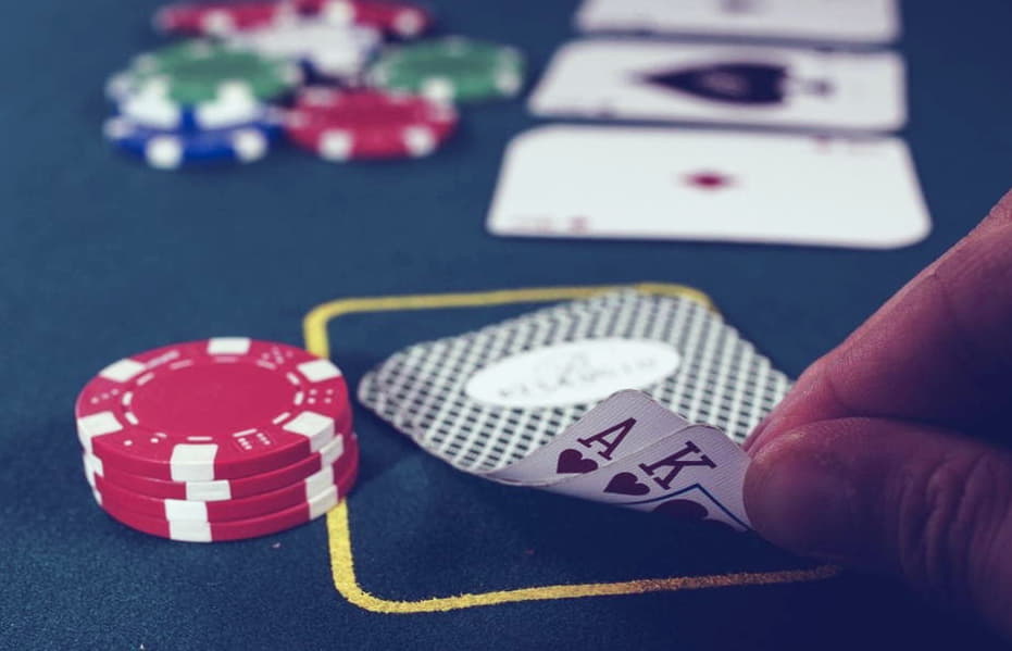 300 free spins casino at Emu Casino