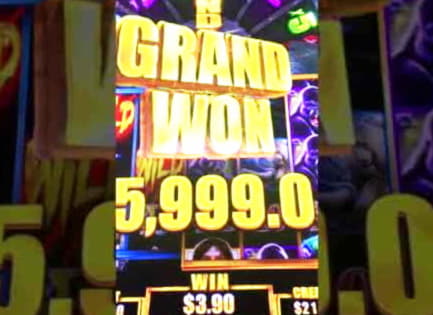 785% First Deposit Bonus at 777 Casino