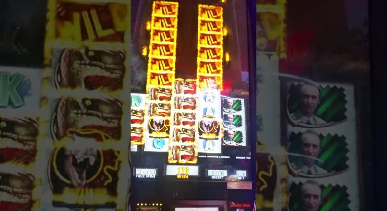 €325 Daily freeroll slot tournament at Yes Casino 
