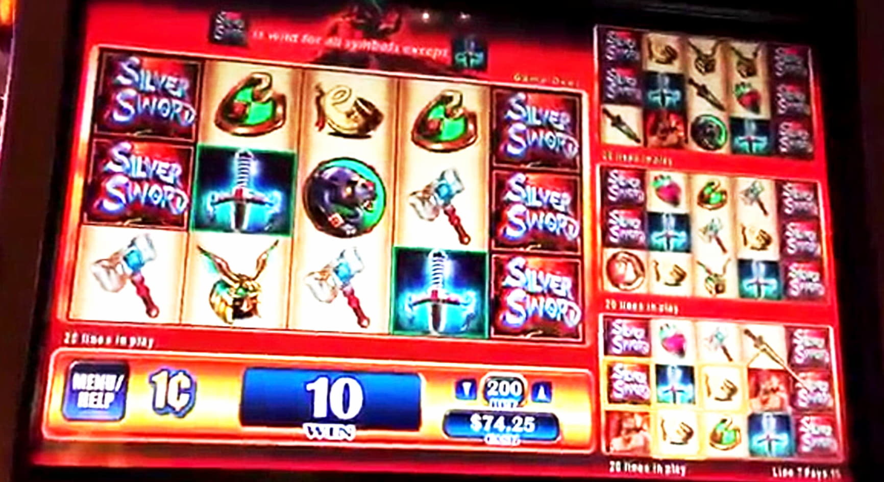 Eur 965 Daily freeroll slot tournament at Roaring 21 Casino