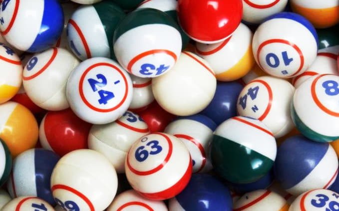 €700 Daily freeroll slot tournament at 777 Casino