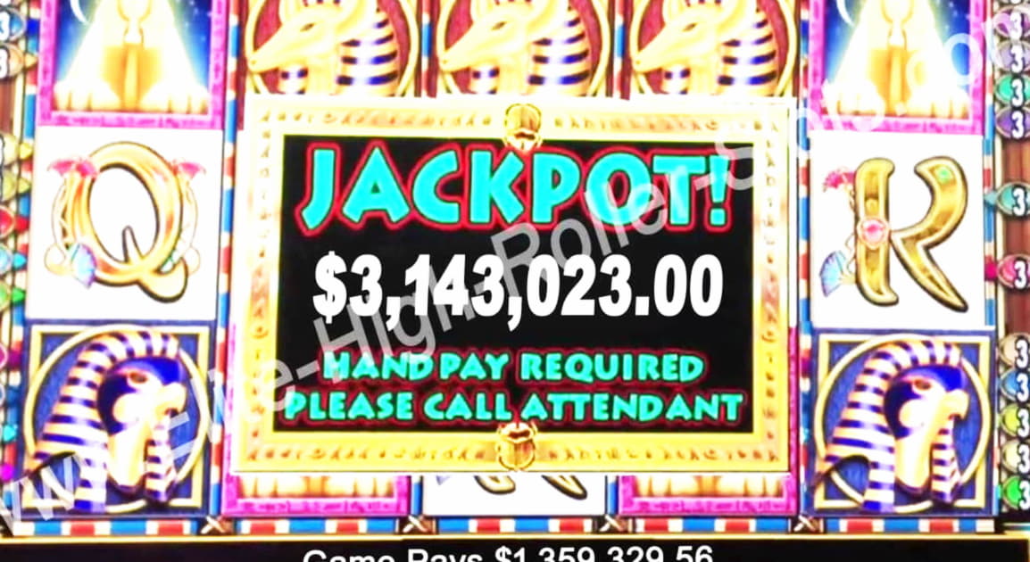﻿$2770 NO DEPOSIT BONUS CASINO at Roaring 21 Casino