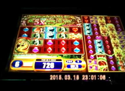 EUR 965 Mobile freeroll slot tournament at Casino Las Vegas