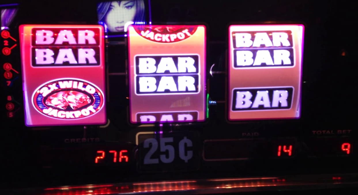 190 Free spins casino at Emu Casino