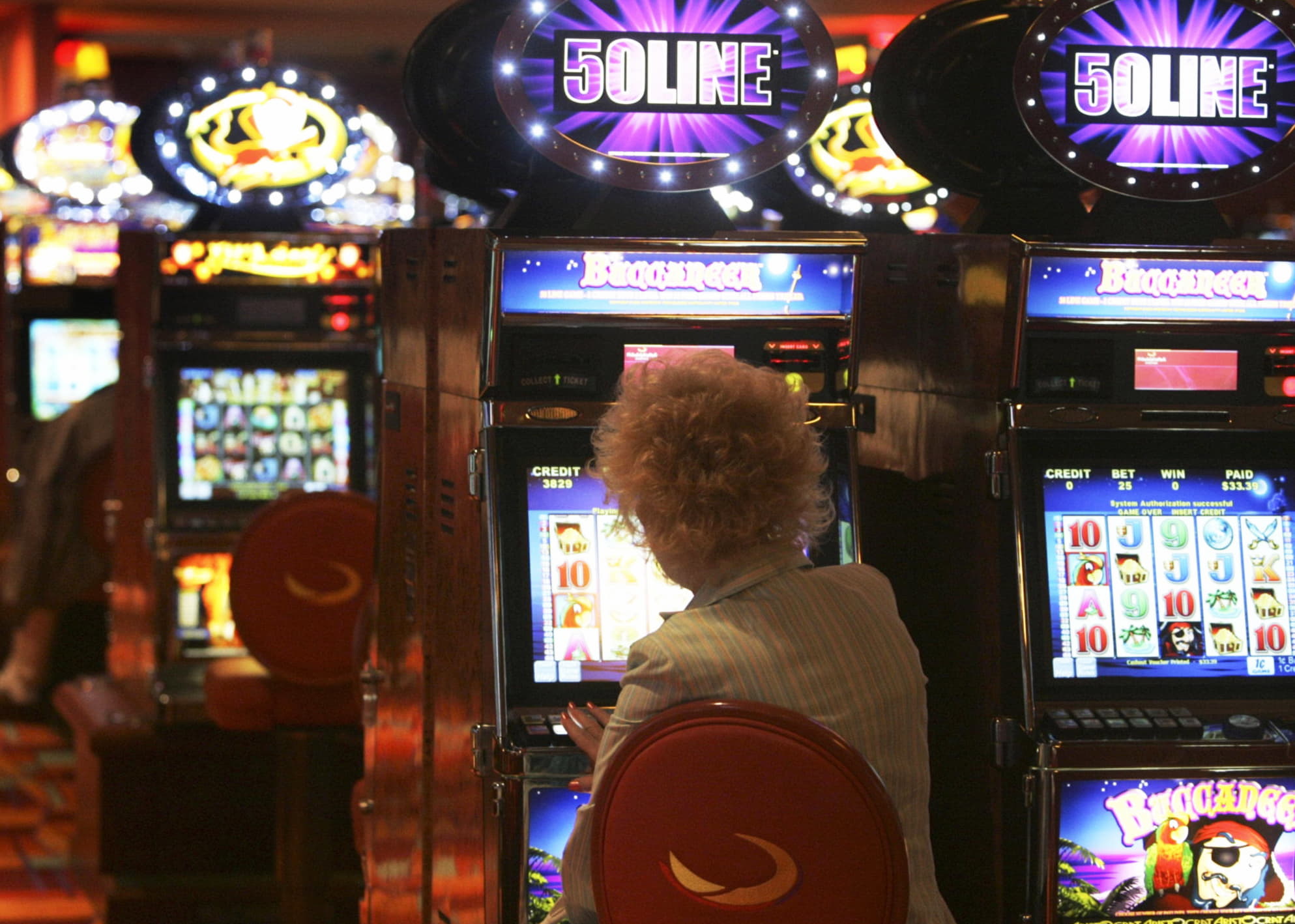 $1980 No deposit casino bonus at Casino com