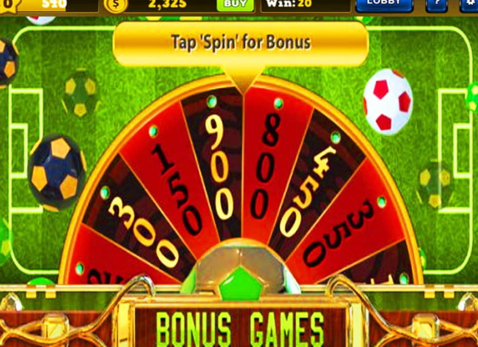 $895 Daily freeroll slot tournament at Royal Vegas Casino