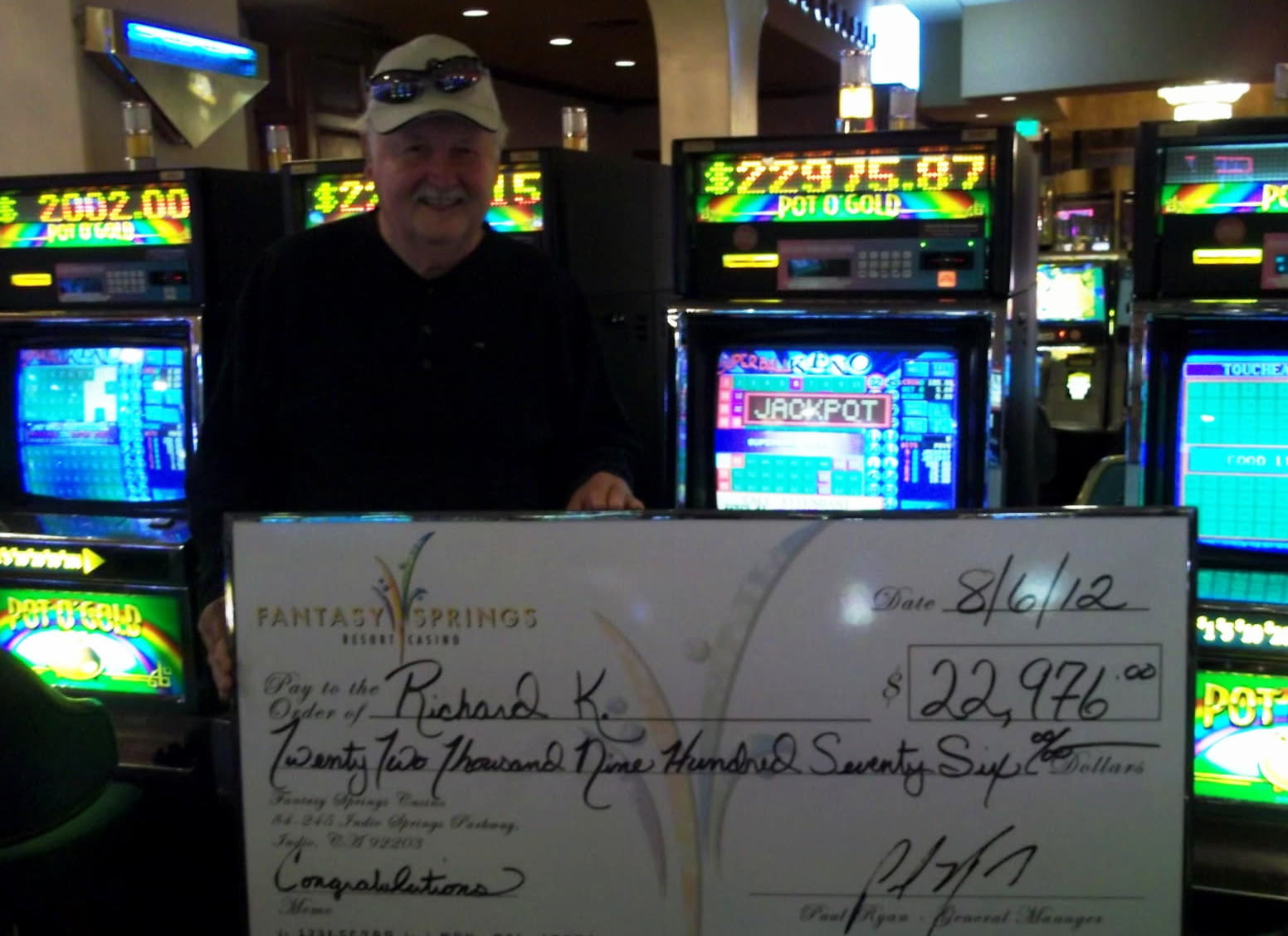 EUR 3250 NO DEPOSIT BONUS at Treasure Island Jackpots Casino (Sloto Cash Mirror)