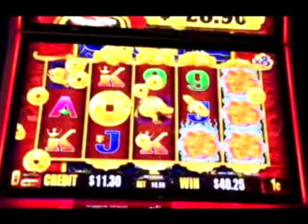 €990 Daily freeroll slot tournament at Berlin Casino 