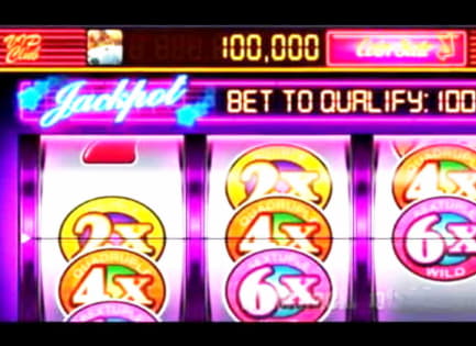 €970 Daily freeroll slot tournament at 888 Casino