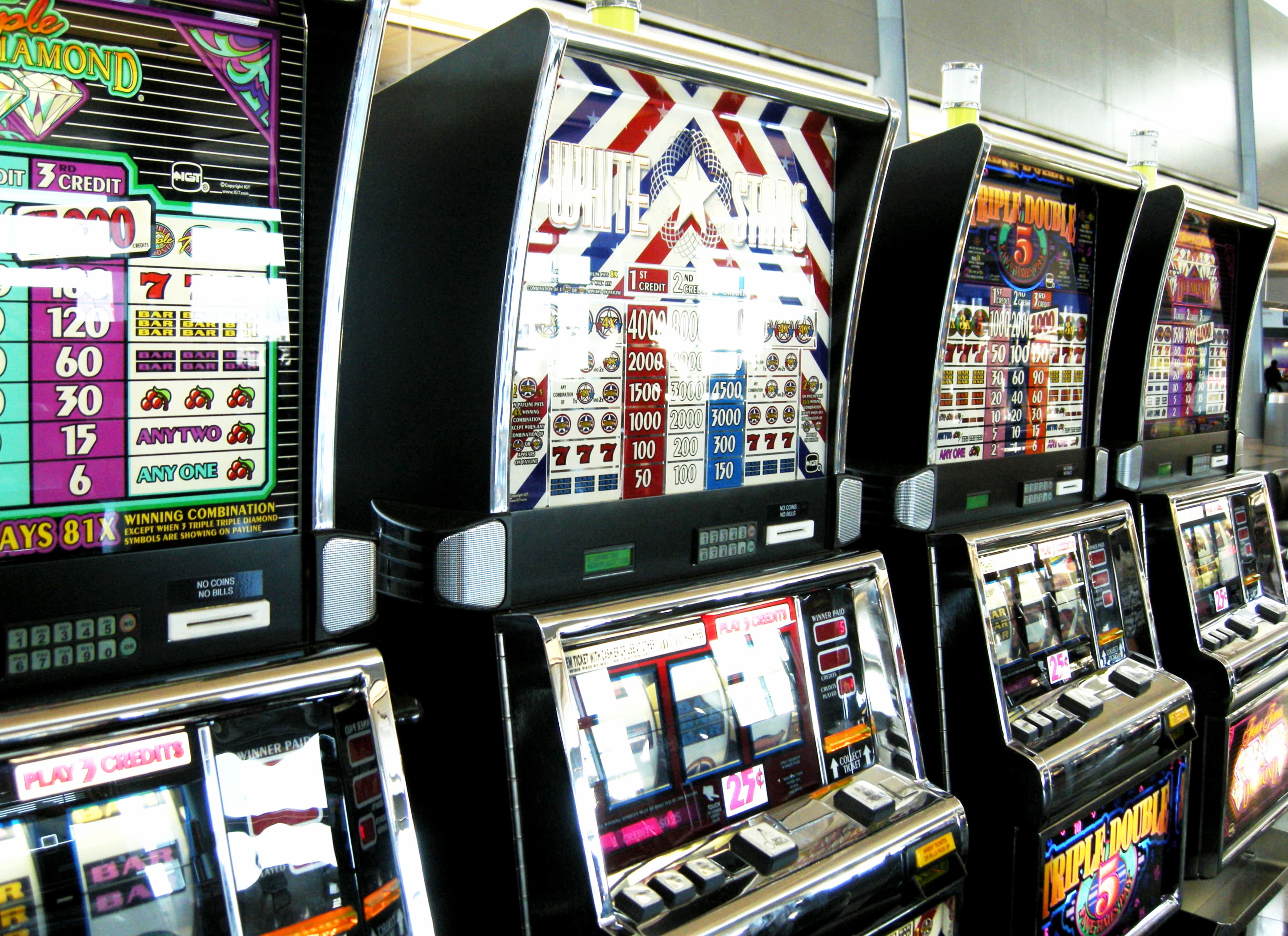 $445 Free casino chip at Jackpot City Casino