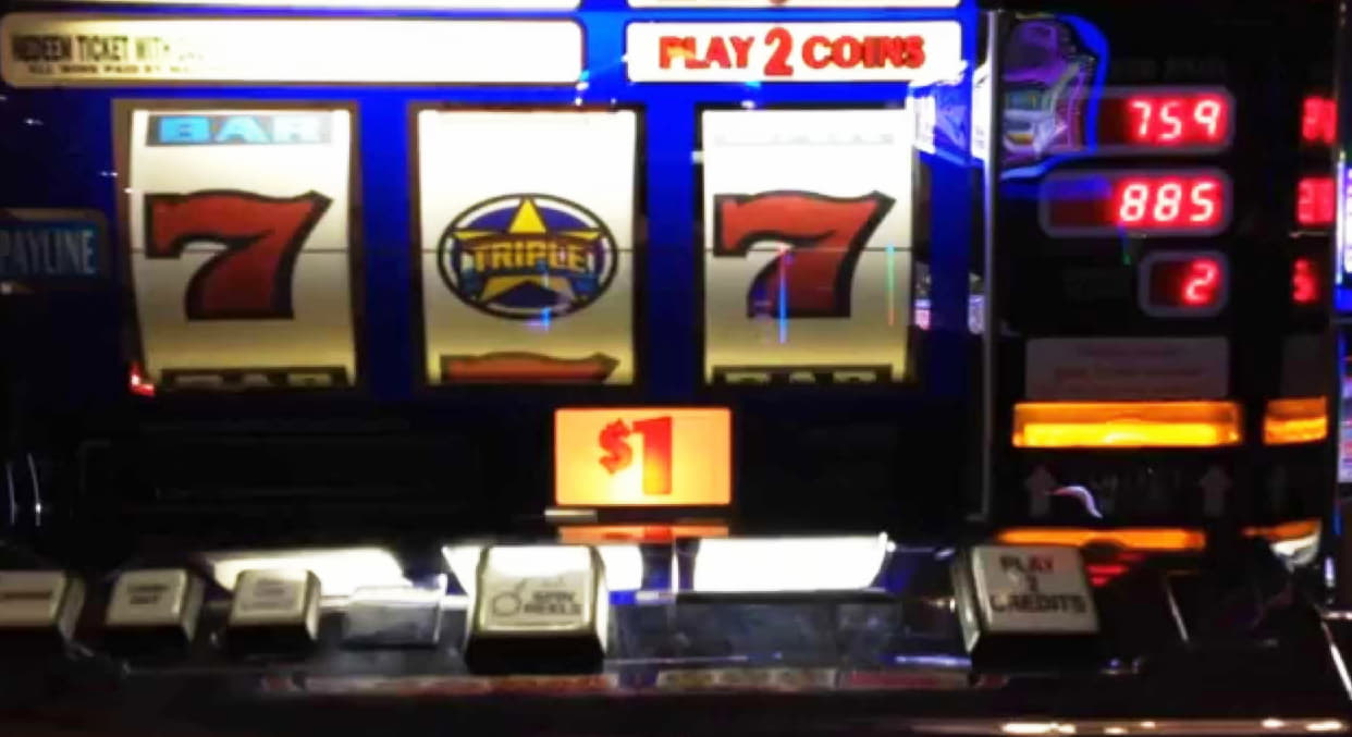 €490 Daily freeroll slot tournament at All Slots Casino