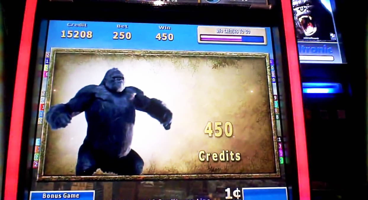 755% Deposit Match Bonus at Roaring 21 Casino