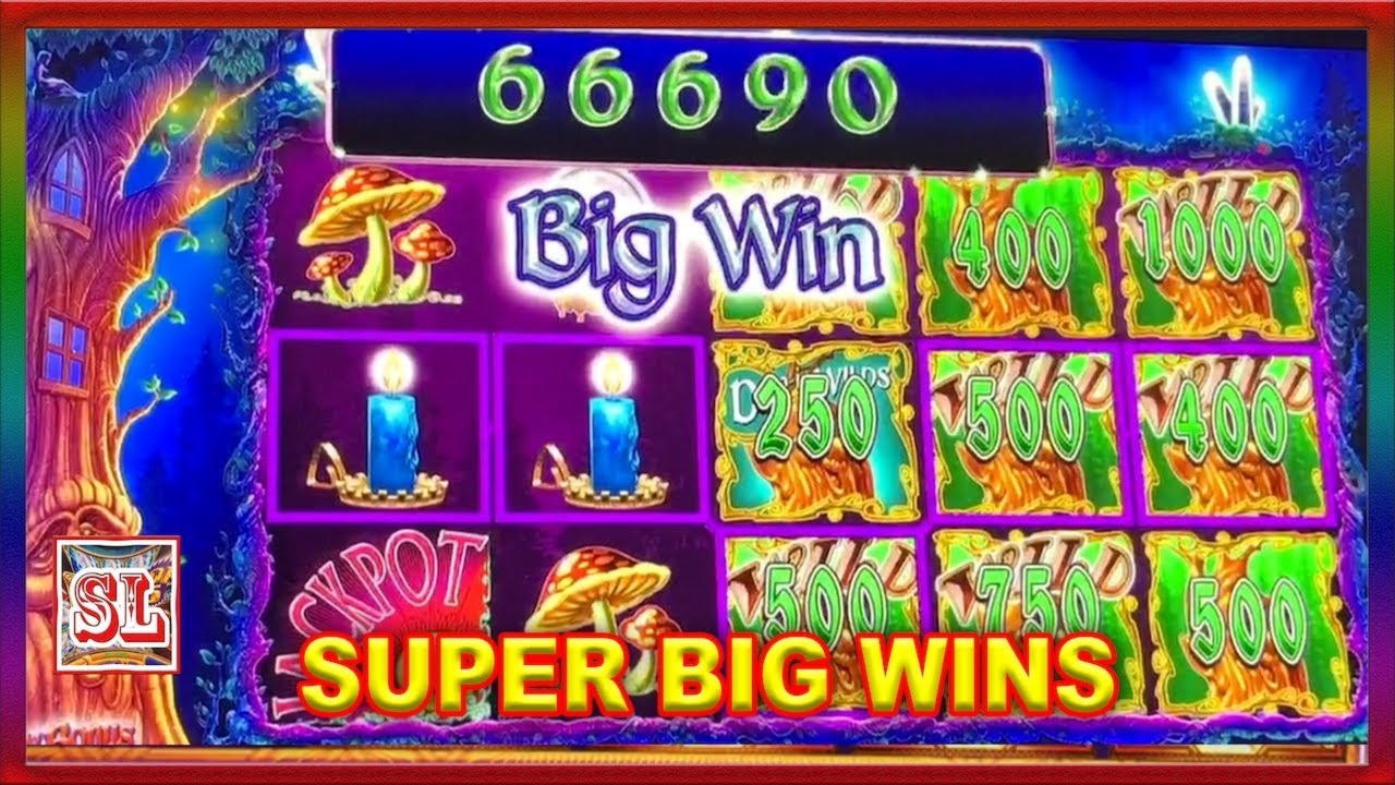 490% Deposit match bonus at Royal Vegas Casino