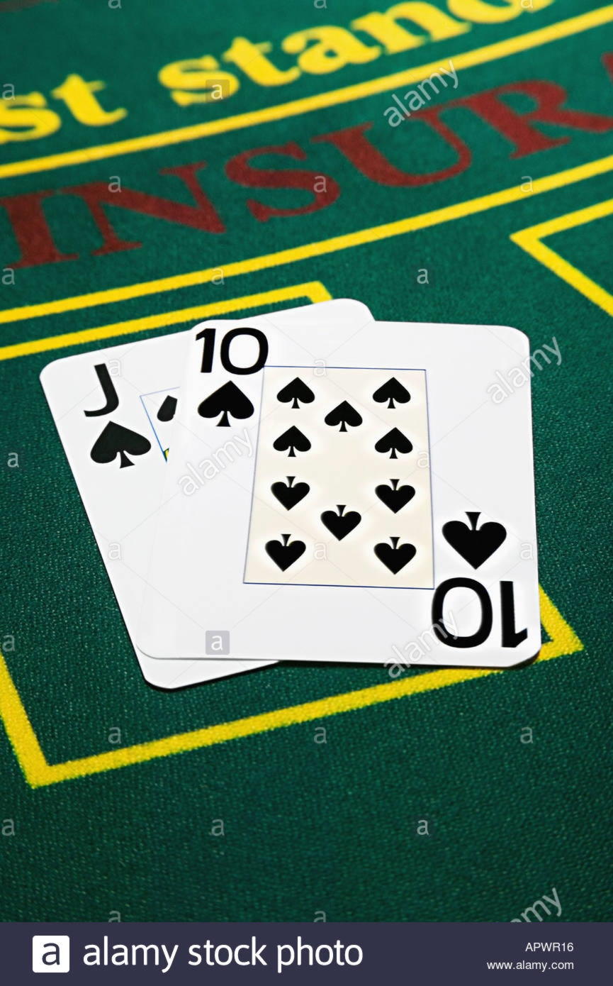 €255 Free Cash at Lucky Red Casino