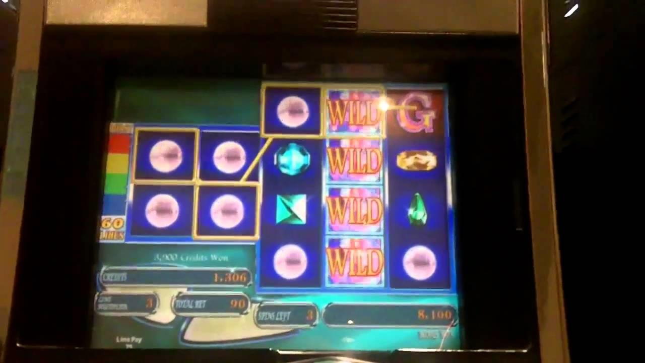 99 FREE Spins at Emu Casino