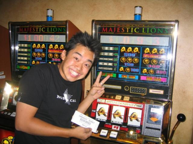 £570 Online Casino Tournament at Lucky Red Casino