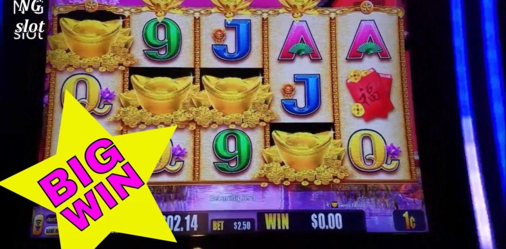 EUR 905 Daily freeroll slot tournament at River Belle Casino
