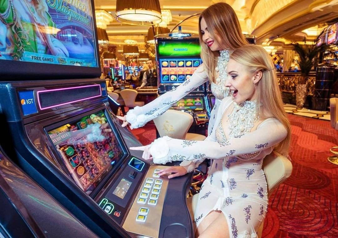Eur 444 Casino Chip at Casino com