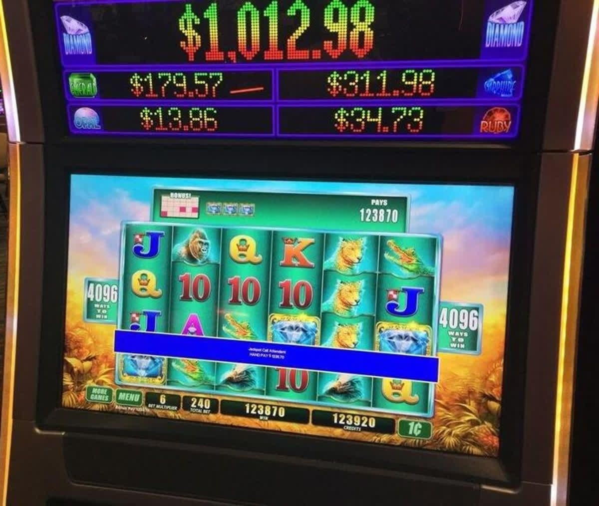 €425 Free Casino Tournament at Royal Vegas Casino