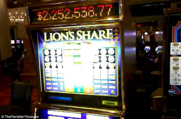 295% casino match bonus at Road Casino 