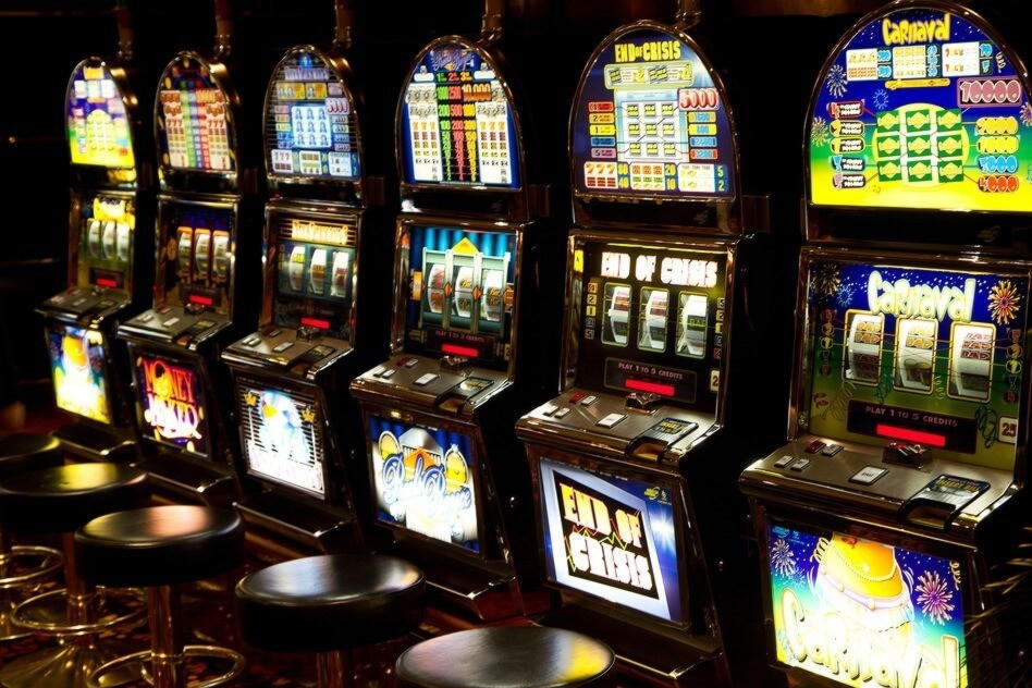 £2365 NO DEPOSIT BONUS at Road Casino 