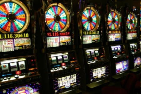 Eur 185 Daily freeroll slot tournament at Big Jackpots Casino 