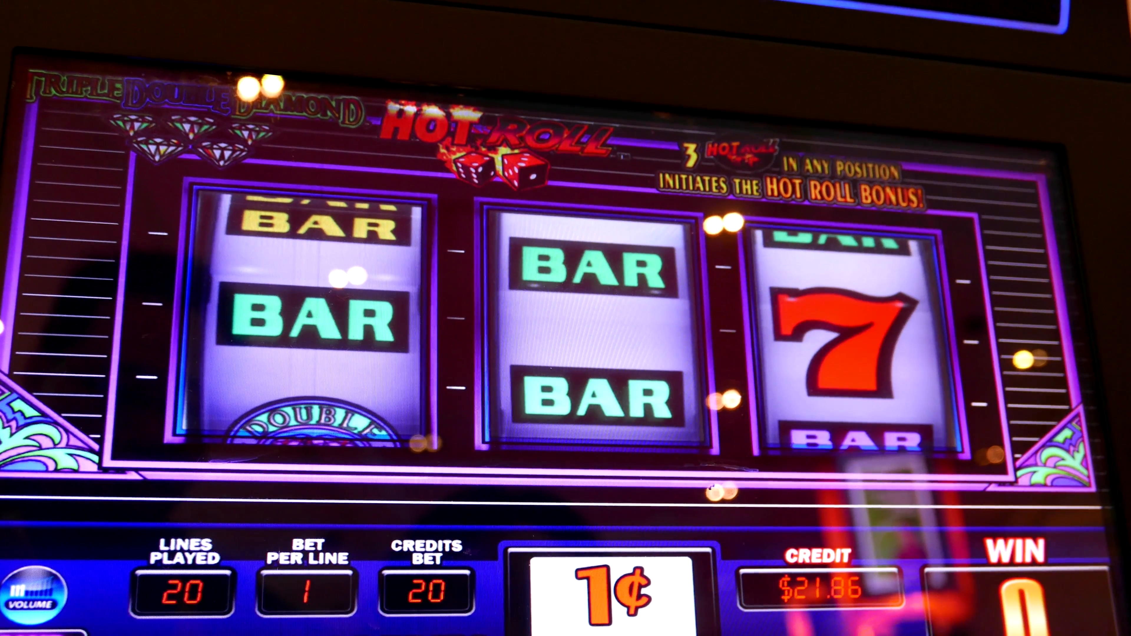 220 Free Spins no deposit at Gaming Club Casino