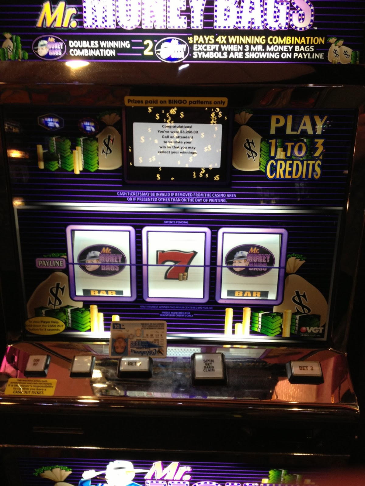 88 FREE SPINS at Emu Casino