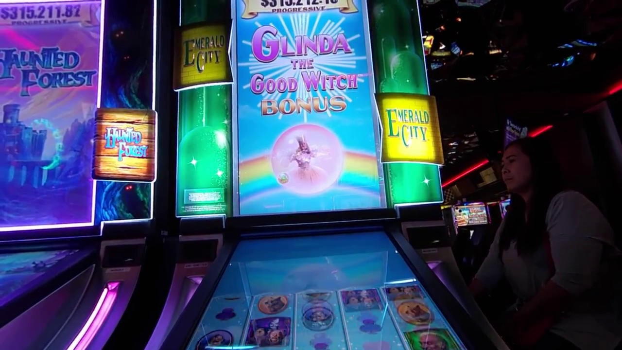 230 FREE Spins at Casino Las Vegas