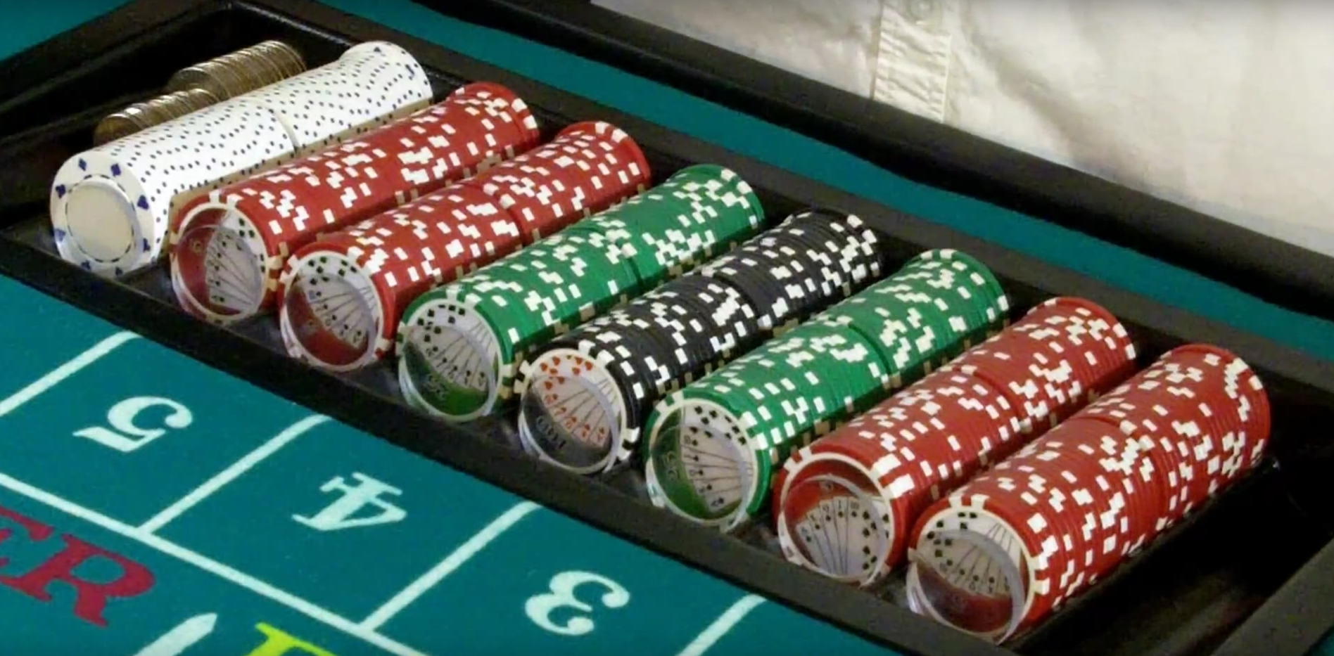 33 Free spins casino at Emu Casino