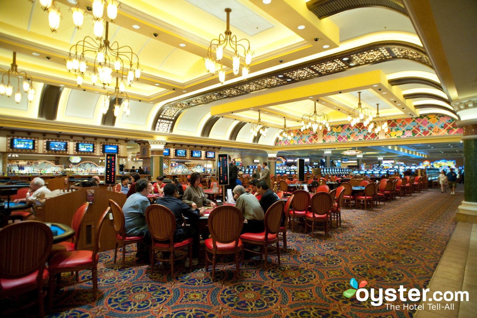 EURO 3255 no deposit bonus at Big Jackpots Casino 