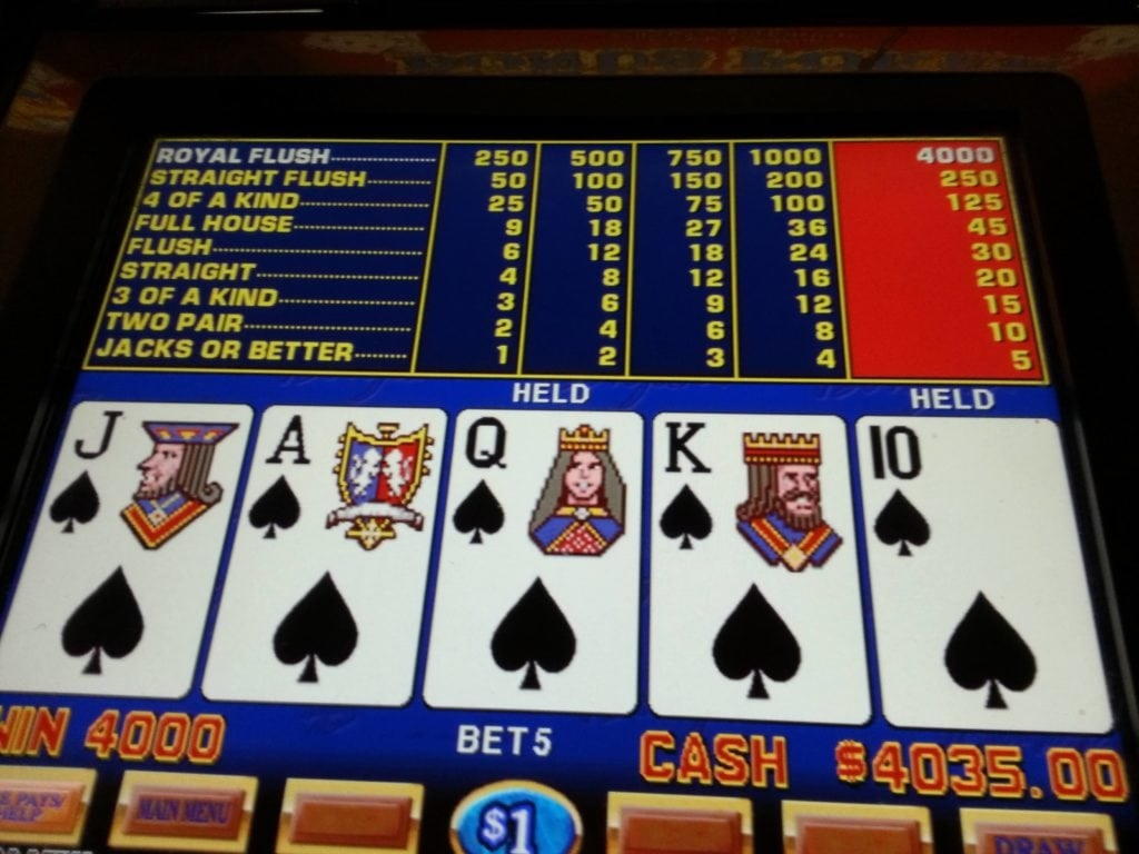 300 Free Spins at River Belle Casino