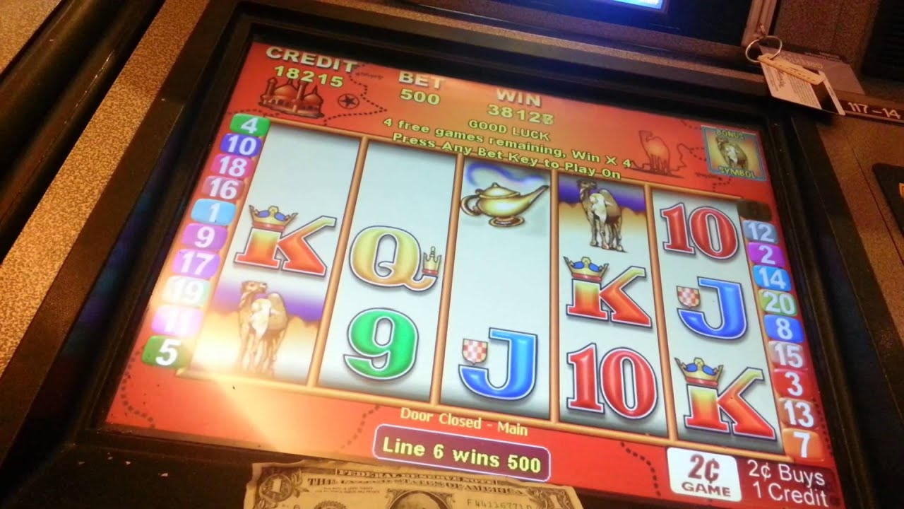 235 Free Casino Spins at Roaring 21 Casino