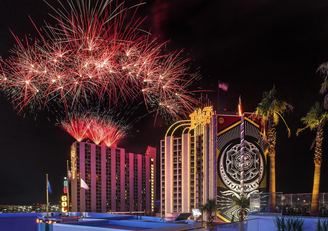 Plaza Hotel and Casino Downtown Las Vegas New Year's Fireworks Show | CYInterview